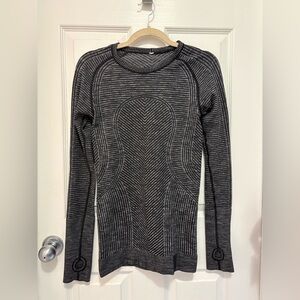 Lululemon restless pullover